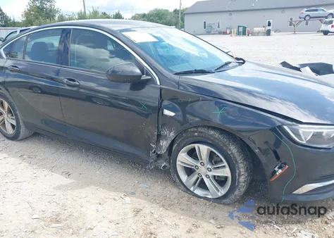 2018 Buick Regal Sportback Preferred z USA, uszkodzony, nr VIN W04GL6SX7J1108852